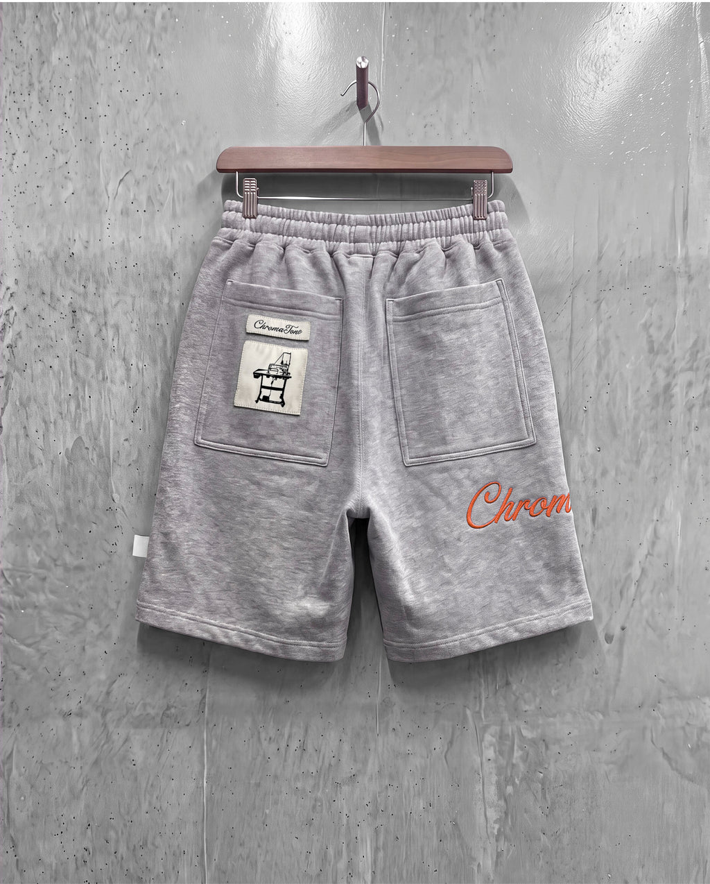 EMBROIDERED SWEATSHORTS [ORANGE]