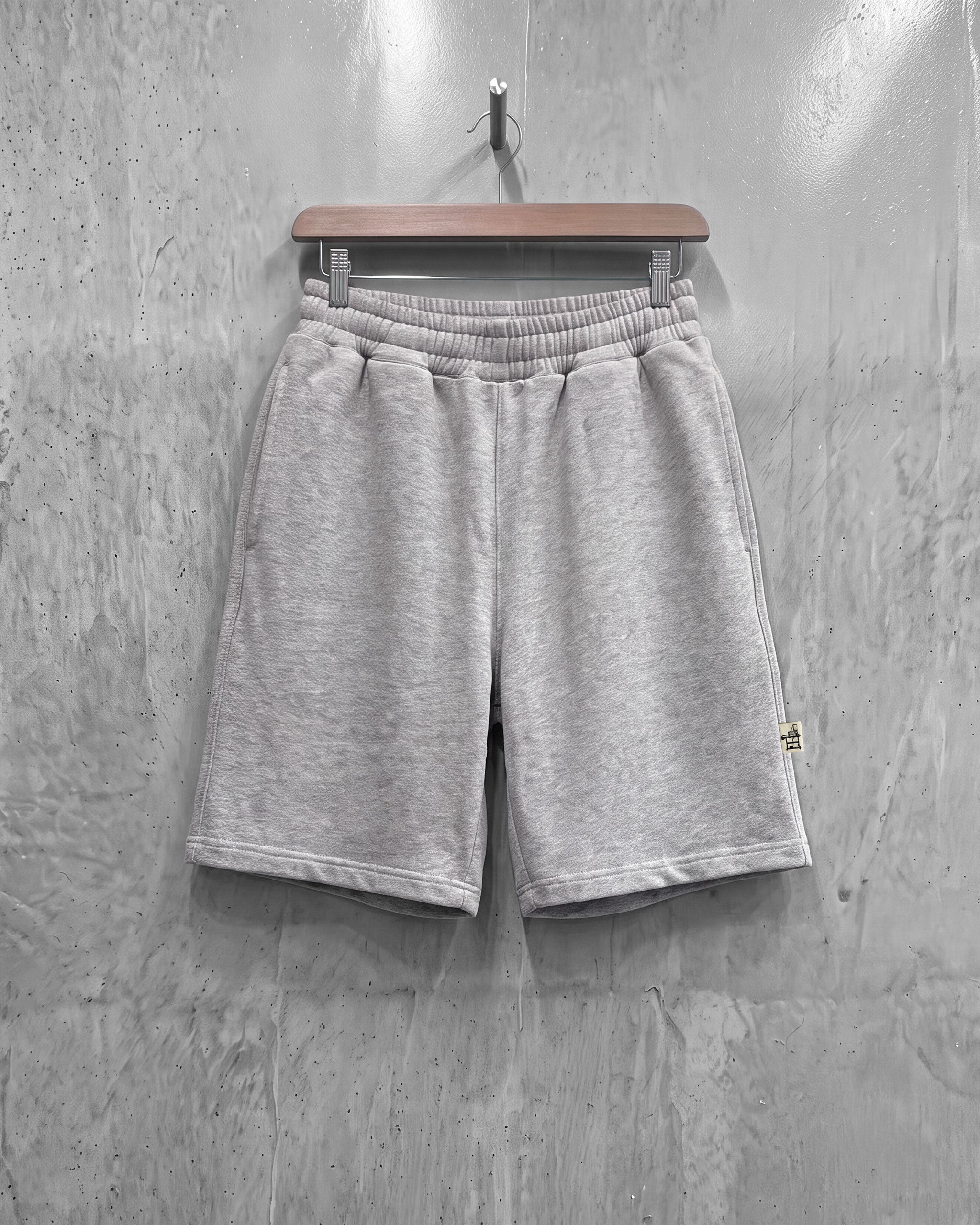 MAINLINE SWEATSHORTS [GREY]